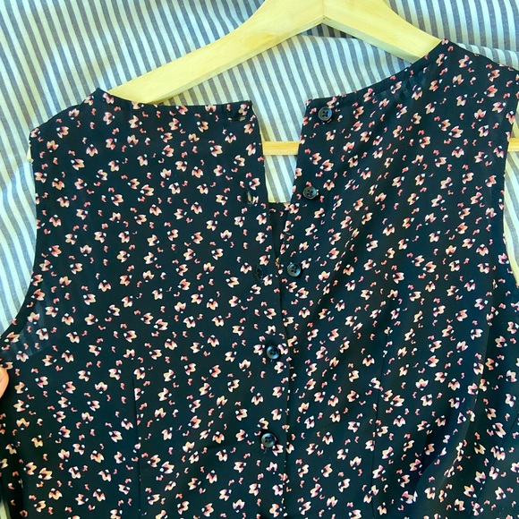 LOFT Floral Layered Blouse - Picture 6 of 9